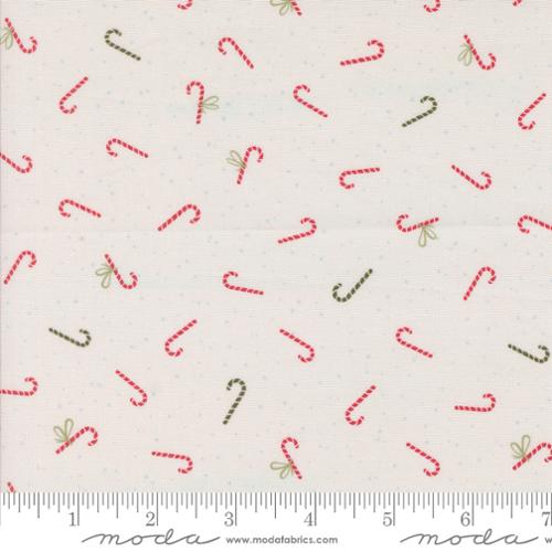 Moda Fabrics Purrfect Christmas 39047 11