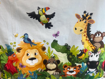Clothworks Susy Bee Jungle Friends Double Border