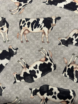 QT Fabrics Greener Pastures 28083 Cows